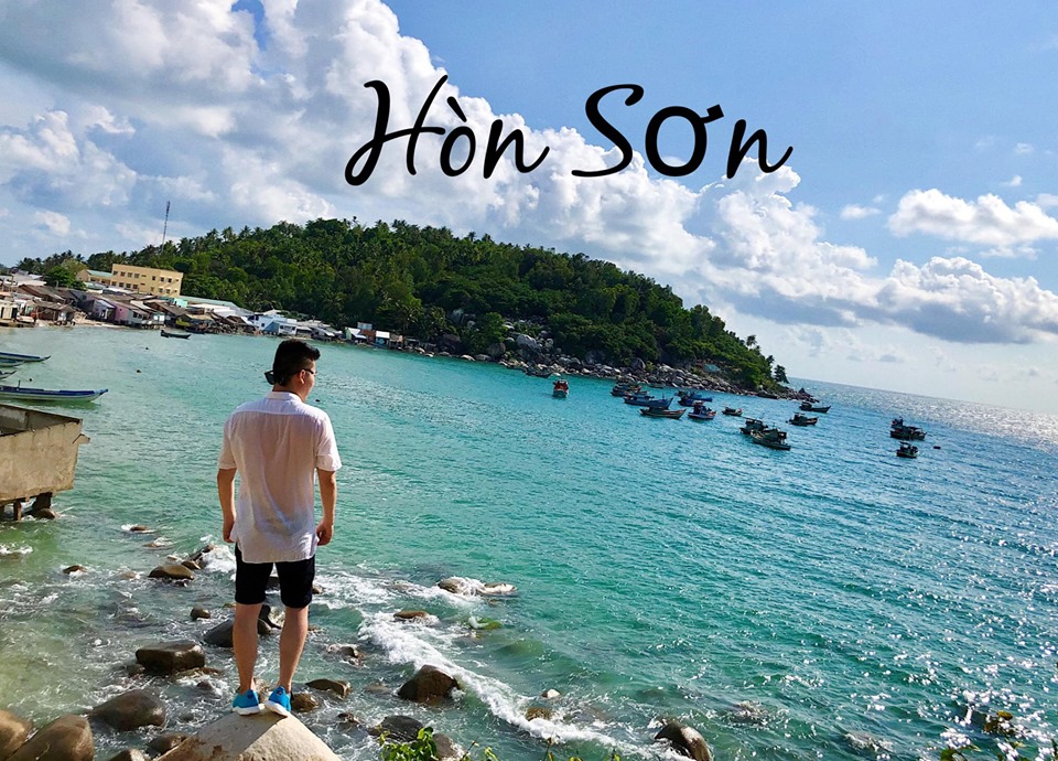 review-du-lich-hon-son-moi-nhat-nam-2019-01